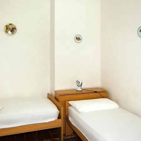 Sleeps 6 With Pool And Wifi * Garda (Verona)