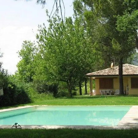 Apartment Sleeps 6 With Pool And Wifi Garda (Verona)